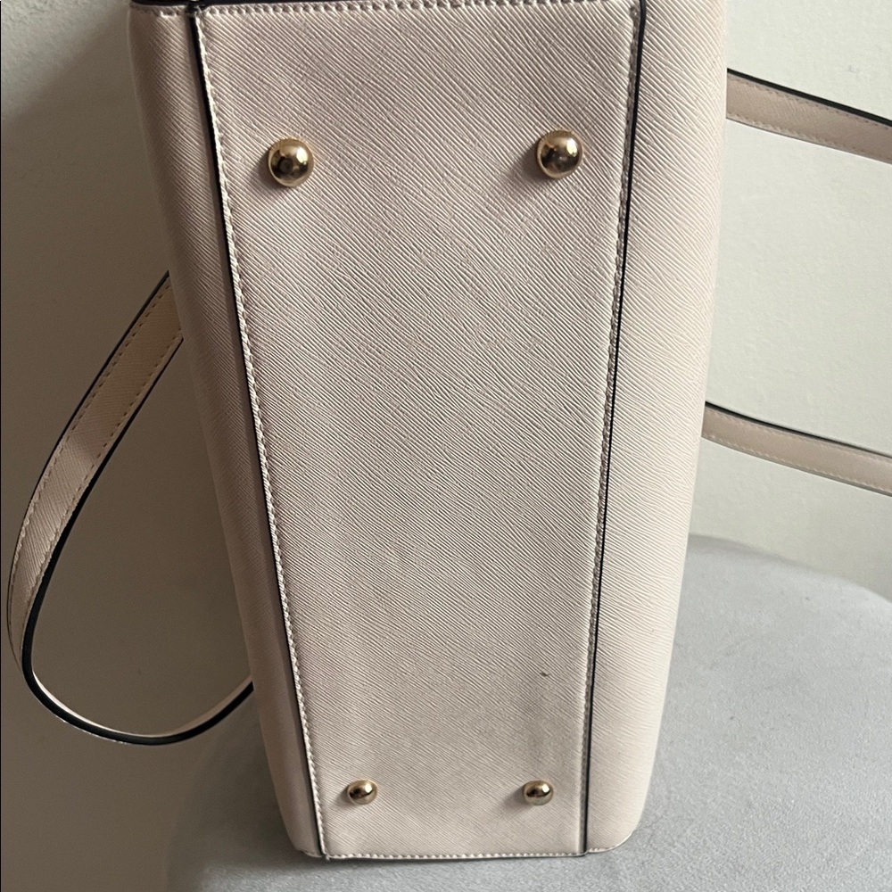 Vanessa Williams Cream Tote Bag with Double Straps - Picture 11 of 14